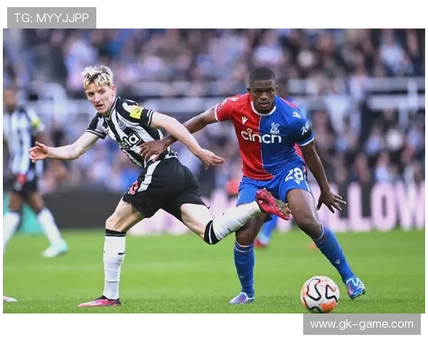 纽卡斯尔联队结构调整引发球迷热议